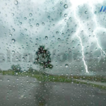 දිවයිනේ ප්‍රදේශ කිහිපයකට ගිගුරුම් සහිත වැසි සහ තද සුළං